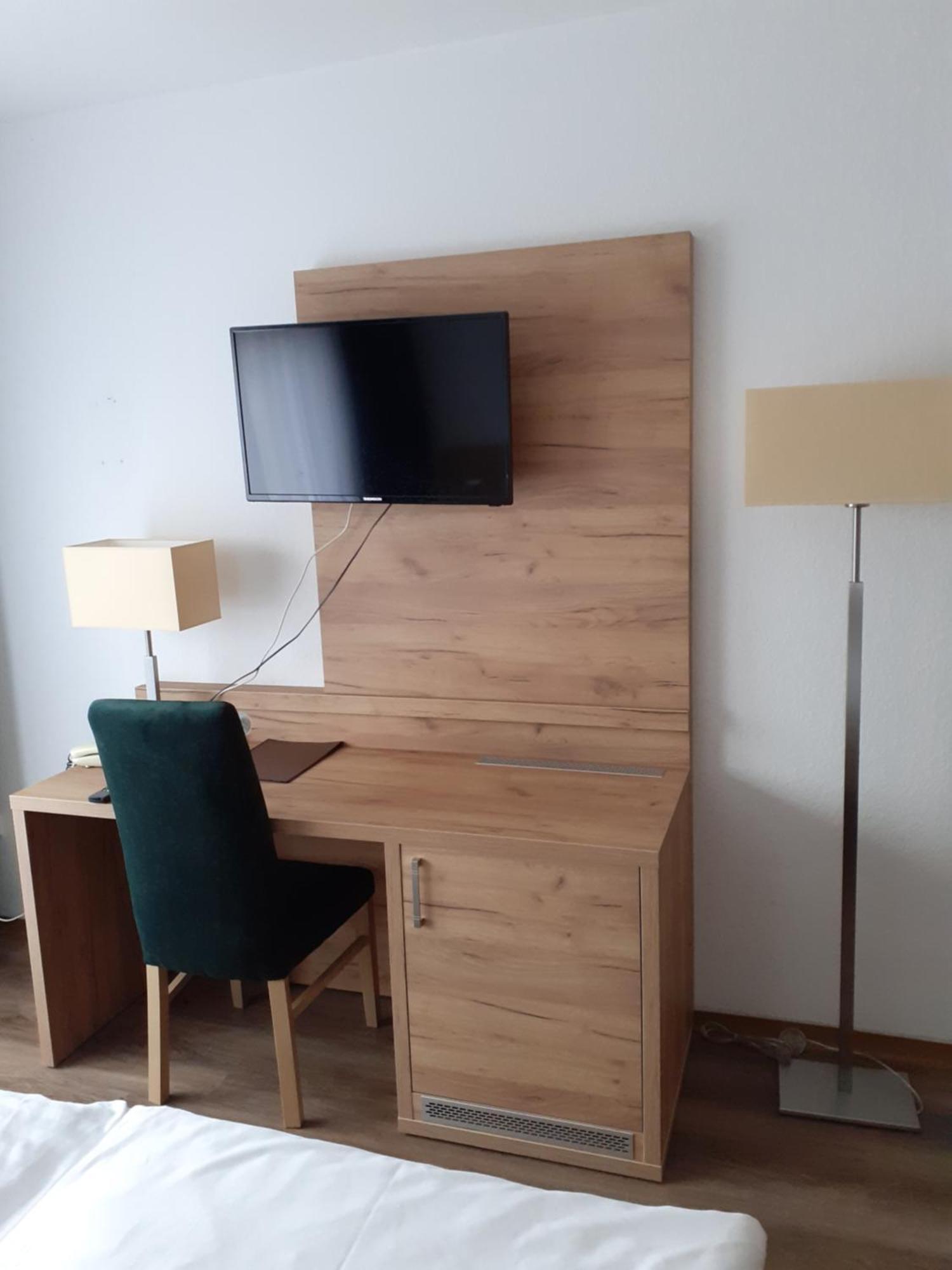 Land-Gut-Hotel Zum Alten Forsthaus - Aufladestation Fuer Elektroautos Hürtgenwald Extérieur photo