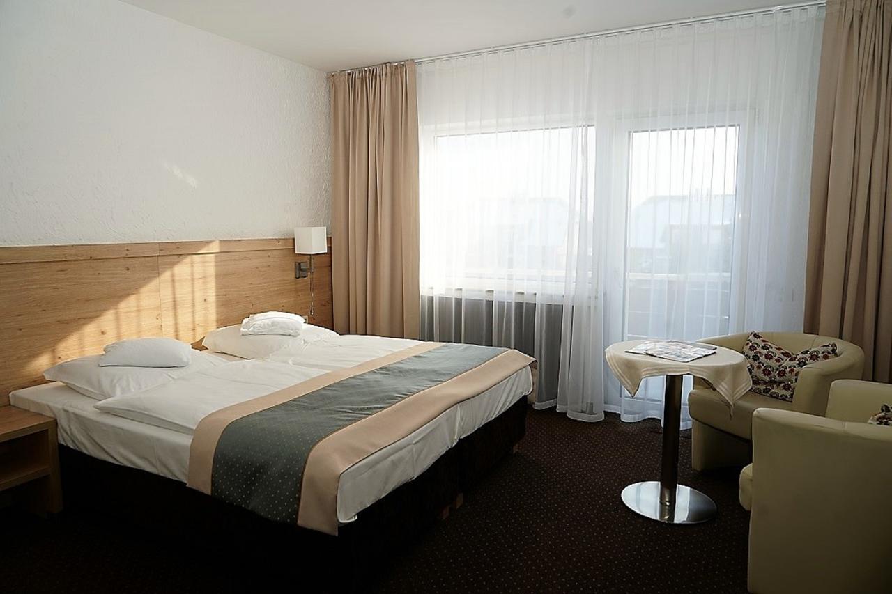 Land-Gut-Hotel Zum Alten Forsthaus - Aufladestation Fuer Elektroautos Hürtgenwald Extérieur photo