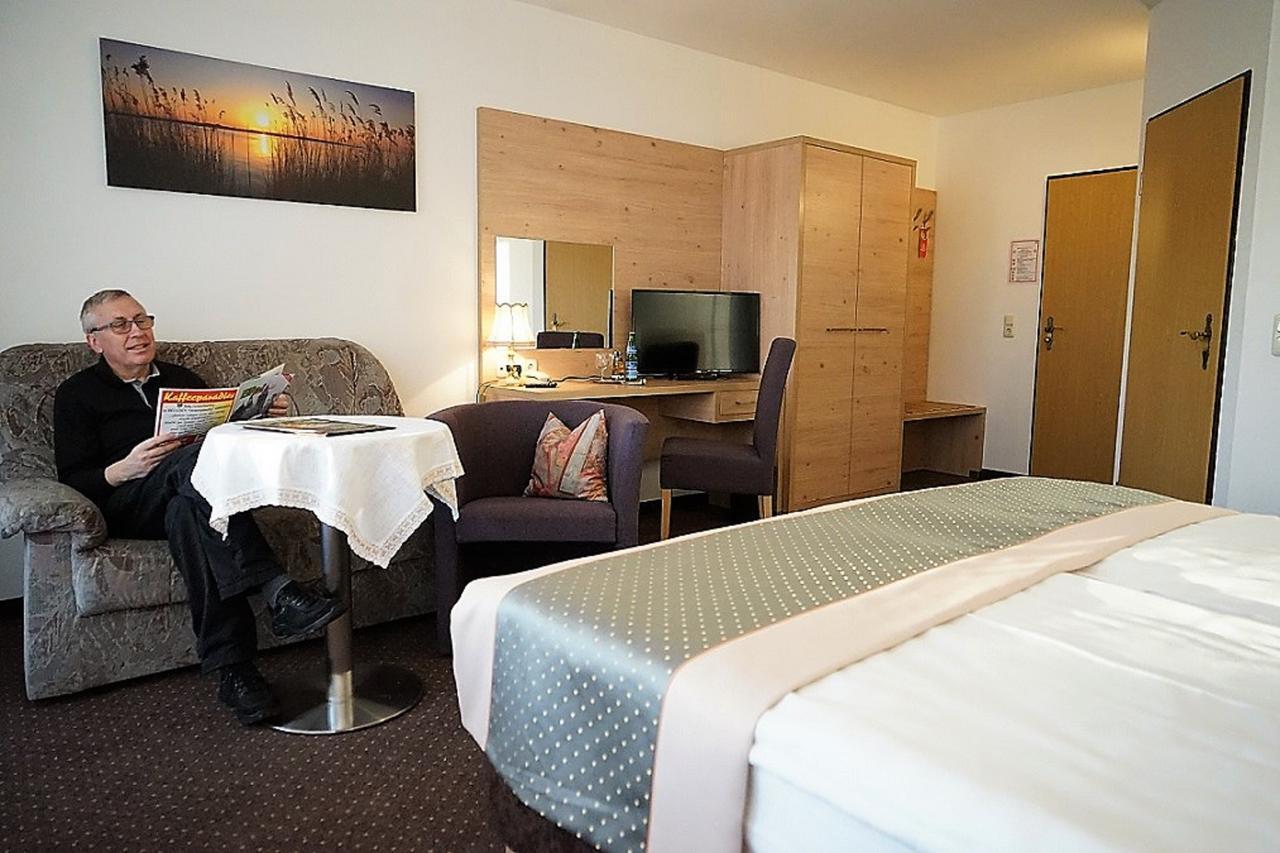 Land-Gut-Hotel Zum Alten Forsthaus - Aufladestation Fuer Elektroautos Hürtgenwald Extérieur photo